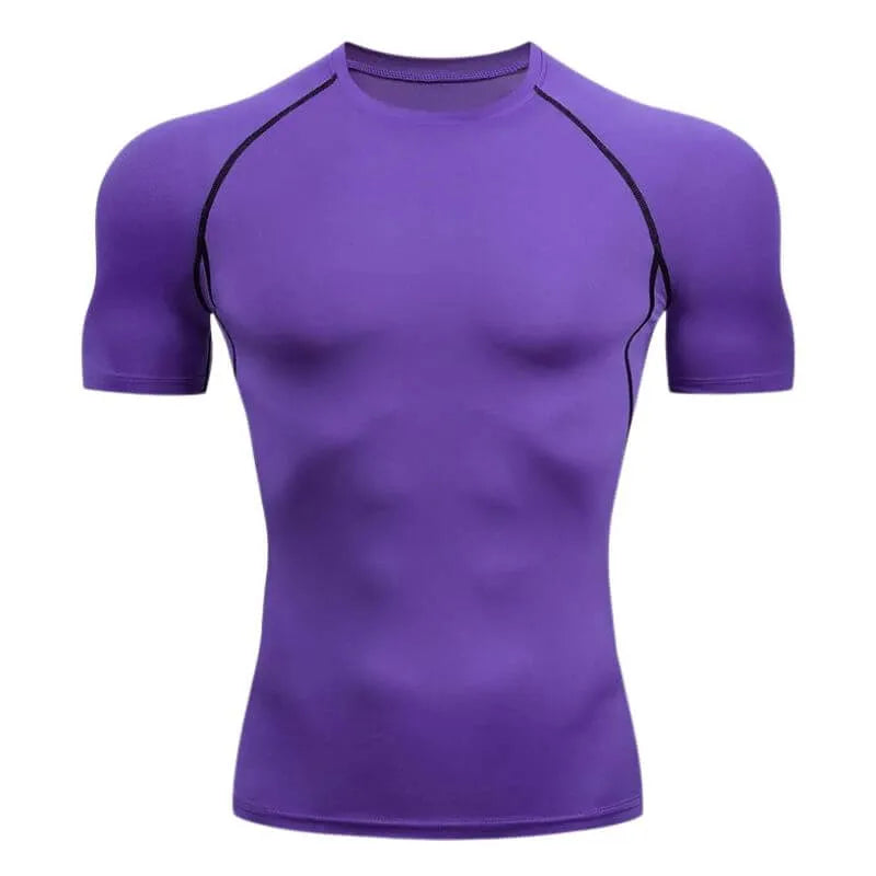 Camisa de compressão masculina roxa com costura preta, modelo dry fit com alta elasticidade e conforto térmico para musculação e corrida