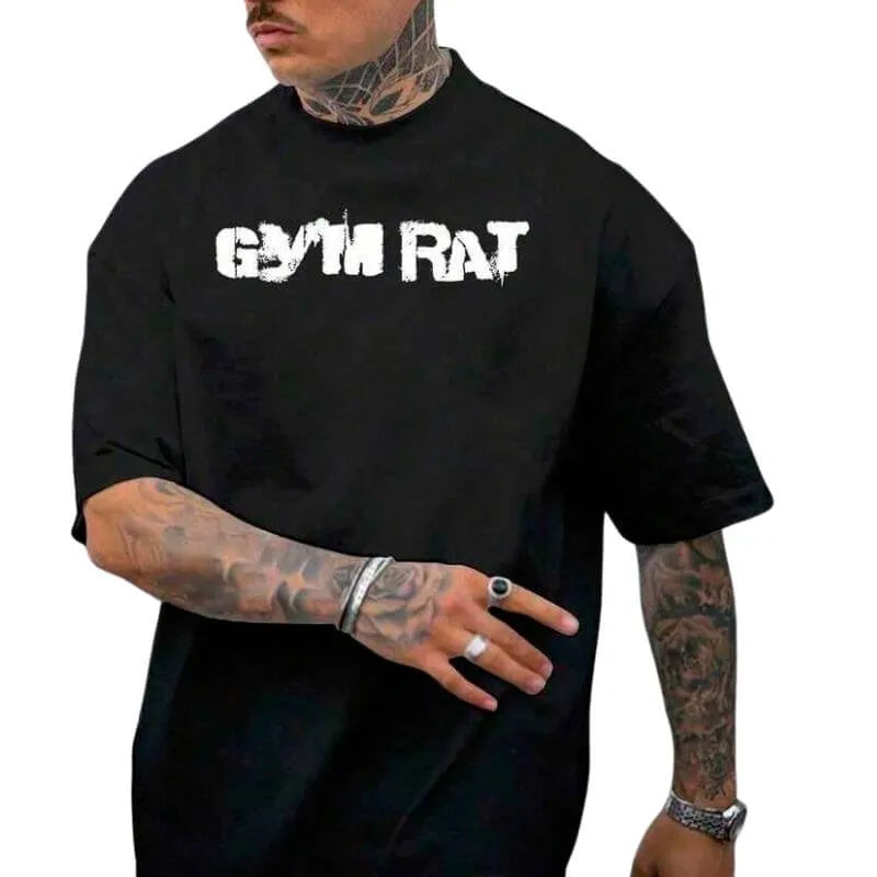 Camiseta oversized masculina preta com estampa GYM RAT, estilo urbano para academia e expressão visual forte
